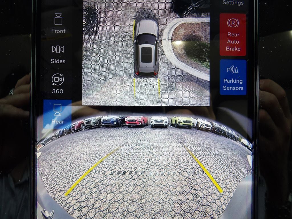 New 2026 Volvo XC40 B5 Ultra w/ Protection Package Premier AWD/4WD image 24
