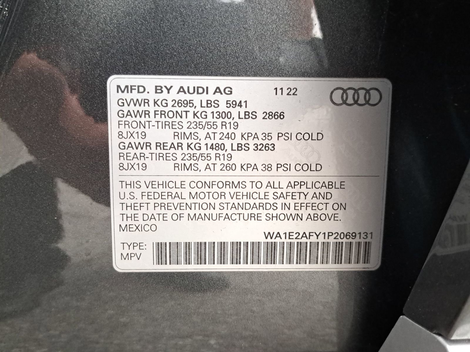 Used 2023 Audi Q5 e Premium Plus w/ Premium Plus Package image 11