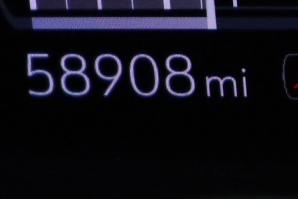 Used 2022 Cadillac Escalade ESV Sport image 26