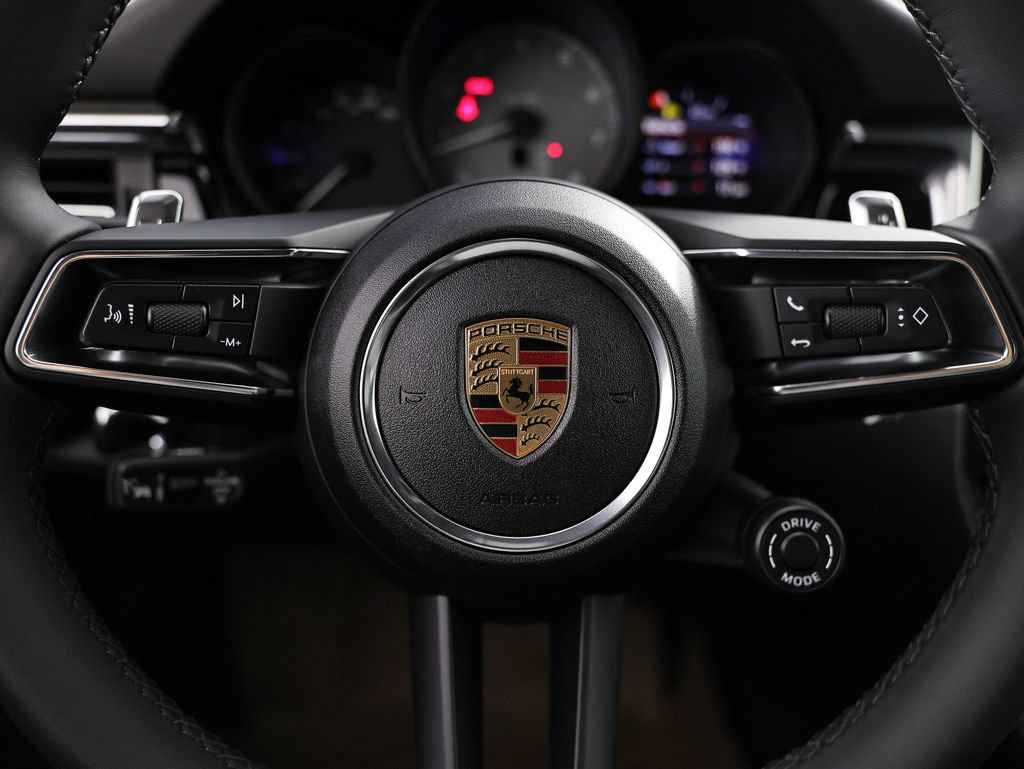 New 2026 Porsche Macan S AWD/4WD image 34