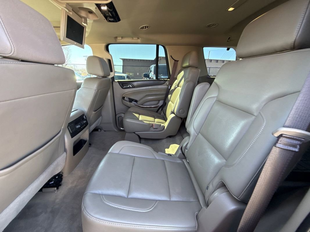 Used 2019 GMC Yukon SLT w/ Open Road Package AWD/4WD image 17
