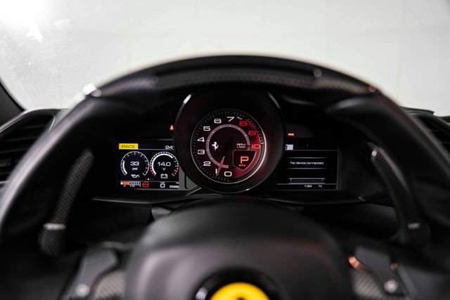 Used 2018 Ferrari 488 Spider RWD image 18