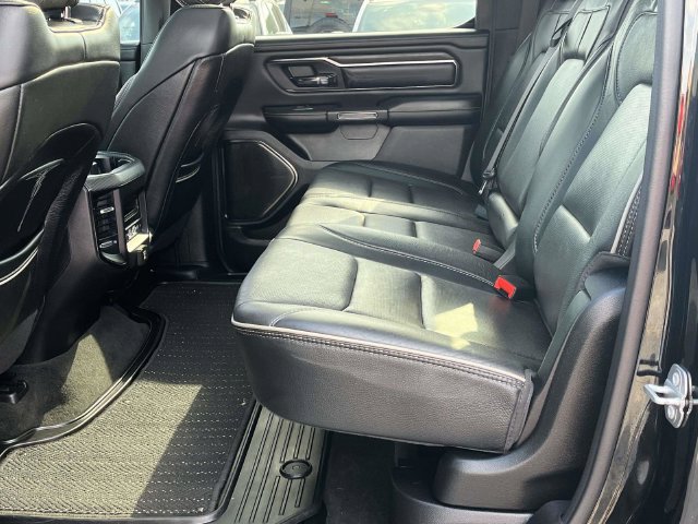 Used 2022 RAM 1500 Limited AWD/4WD image 16