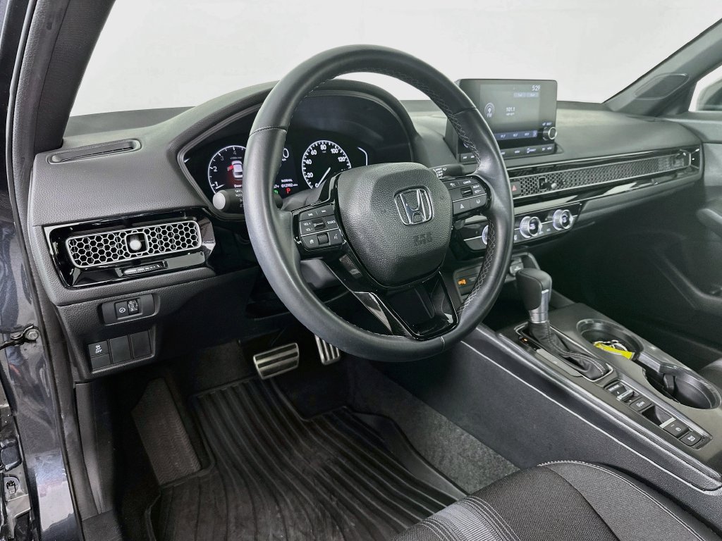 Used 2025 Honda Civic Sport image 10
