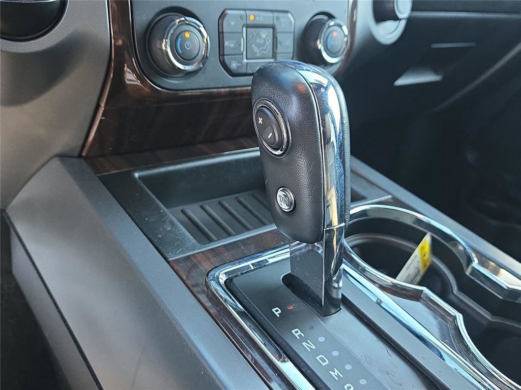 Used 2015 Ford Expedition Platinum image 23