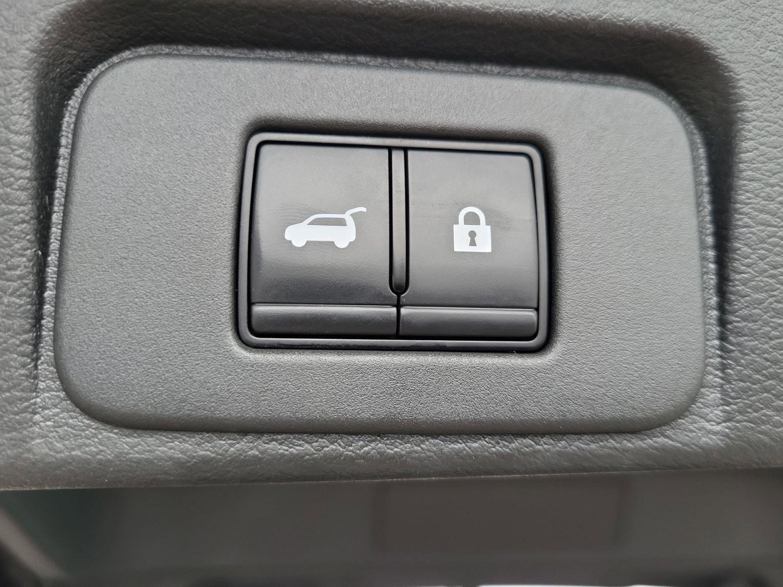 Used 2023 Nissan Rogue Platinum image 24