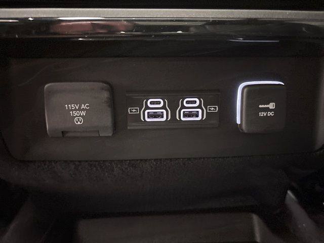 New 2026 Jeep Grand Wagoneer Limited w/ Premium Group II AWD/4WD image 37