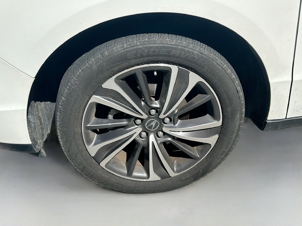 Used 2020 Acura MDX w/ Technology Package AWD/4WD image 32