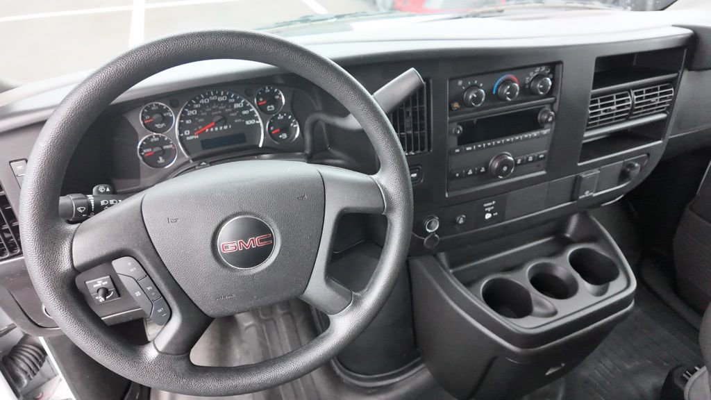 Used 2024 GMC Savana 2500 w/ Driver Convenience Package RWD image 3