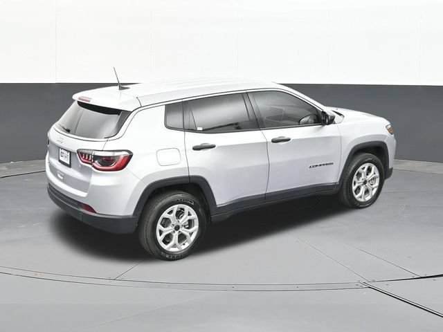 Used 2025 Jeep Compass Sport AWD/4WD image 58