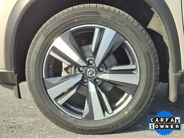 Used 2021 Nissan Rogue SL image 9