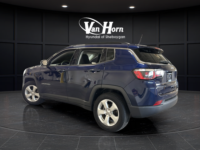 Used 2018 Jeep Compass Latitude w/ Popular Equipment Group FWD image 5