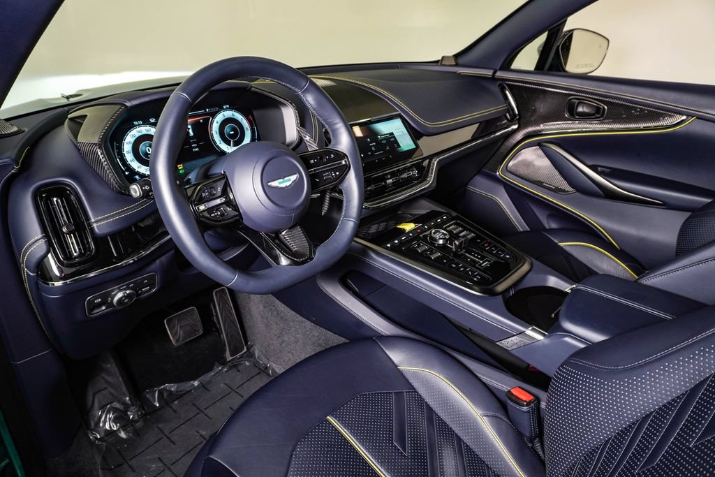 Used 2026 Aston Martin DBX S AWD/4WD image 24