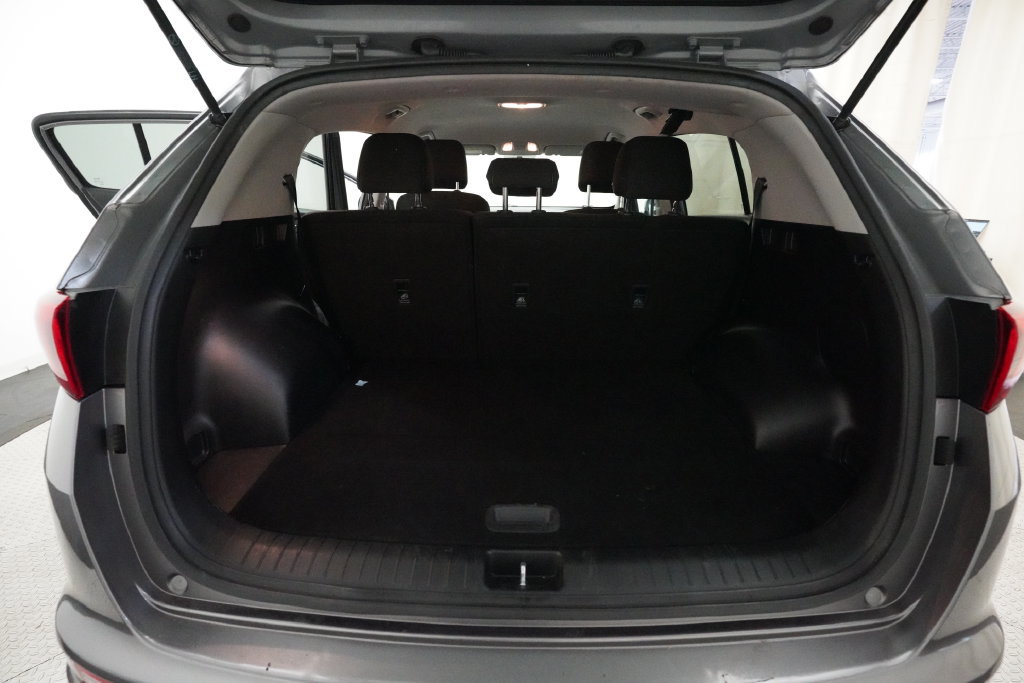 Used 2018 Kia Sportage LX AWD/4WD image 9