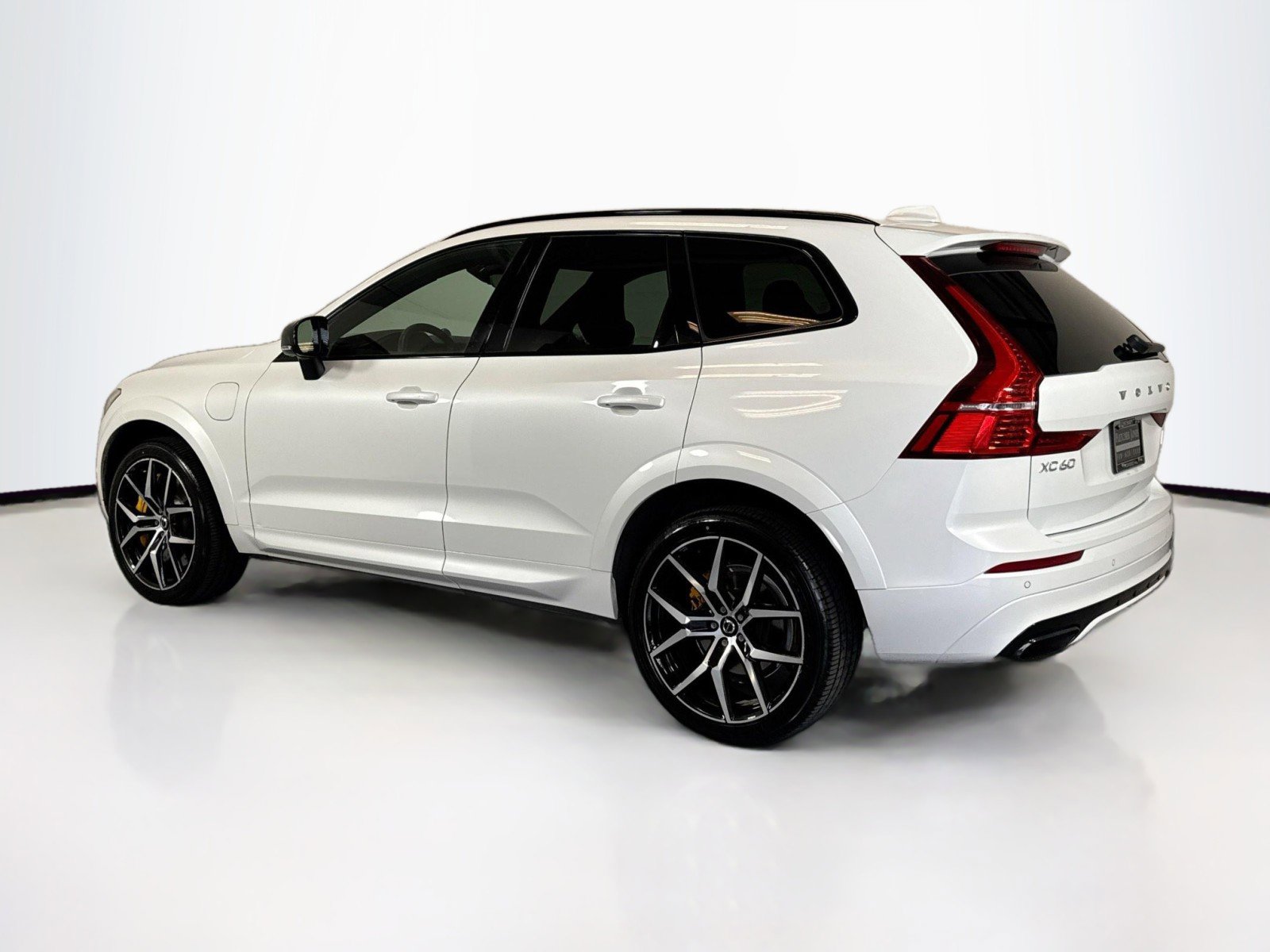 Used 2020 Volvo XC60 T8 Polestar image 3