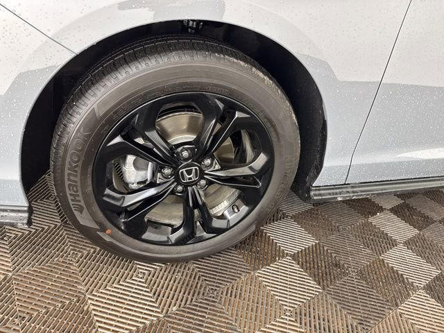 Certified 2025 Honda Accord SE image 35