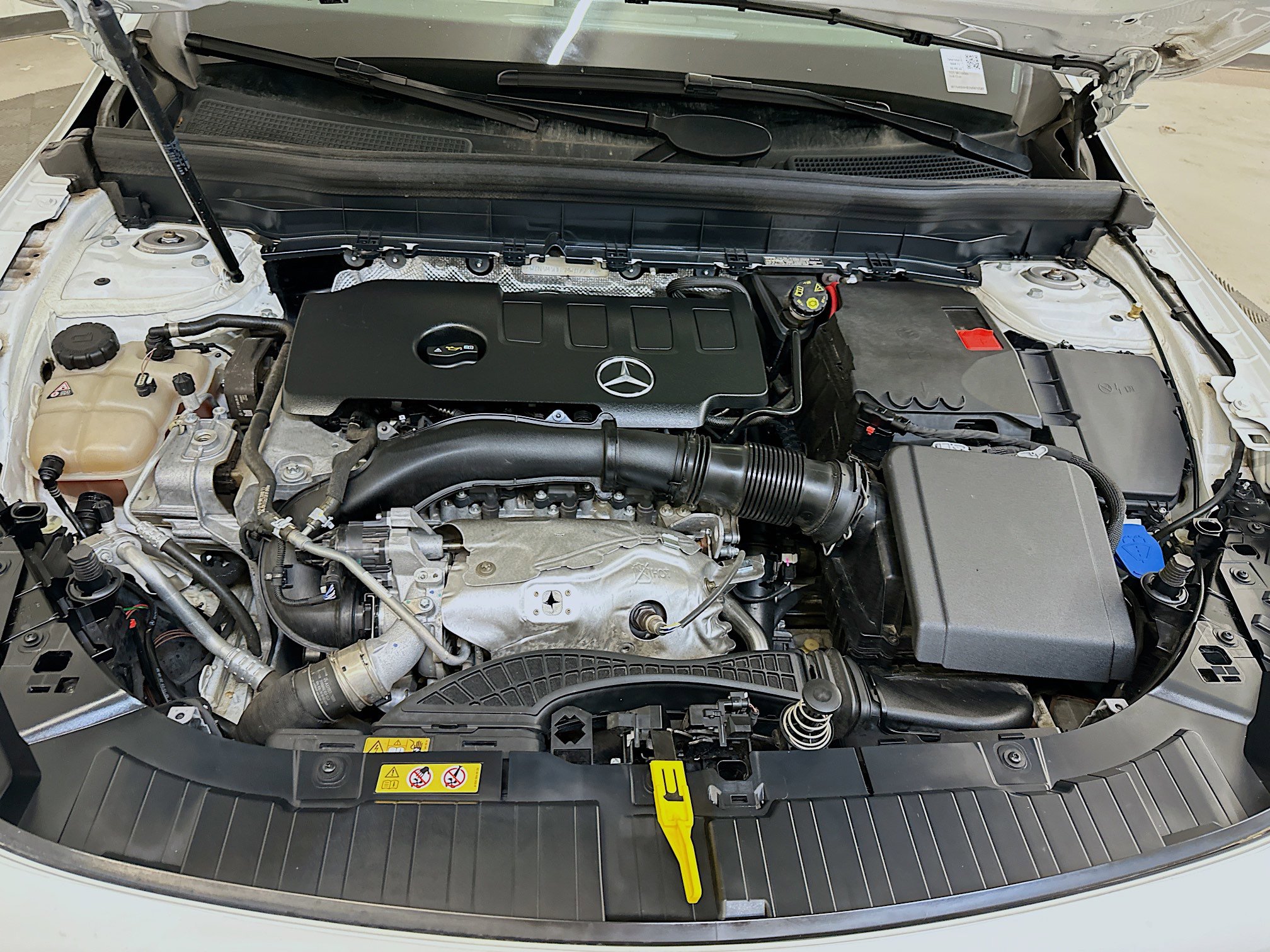 Used 2021 Mercedes-Benz GLB 250 GLB 250 image 34