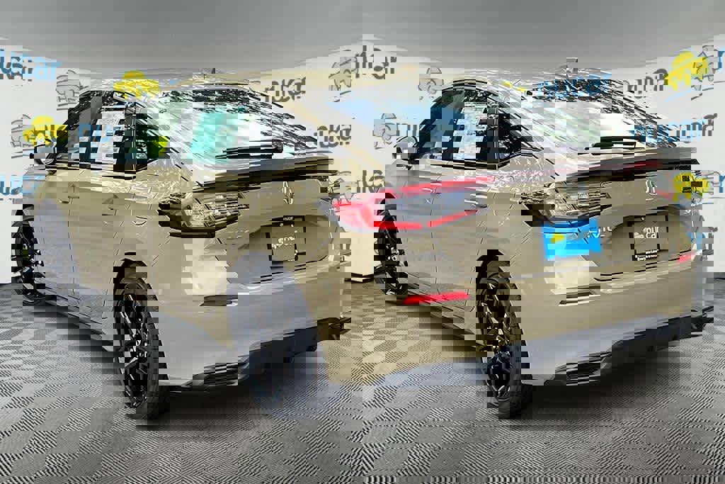 New 2025 Honda Civic Sport image 4