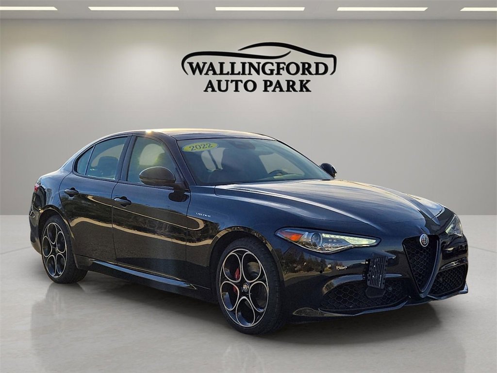 Used 2022 Alfa Romeo Giulia Veloce image 3