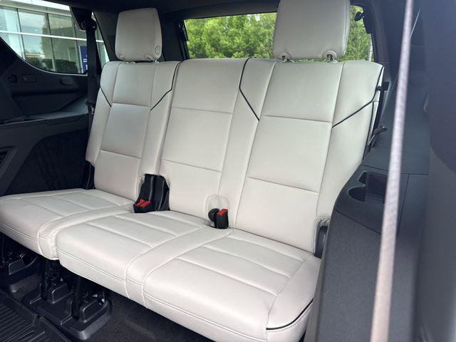 New 2026 Cadillac Escalade Sport w/ Touring Package AWD/4WD image 12