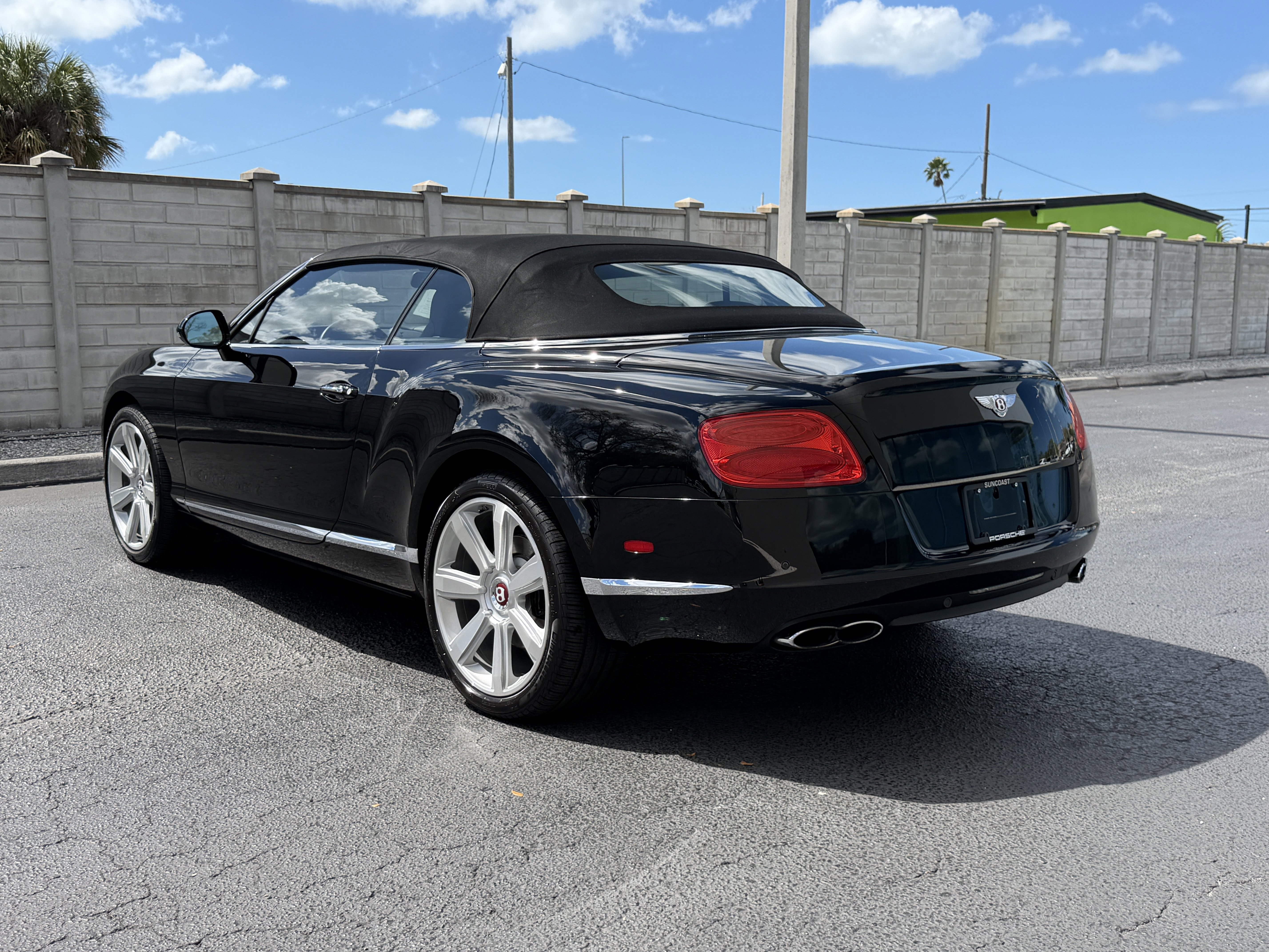 Used 2013 Bentley Continental GT image 3