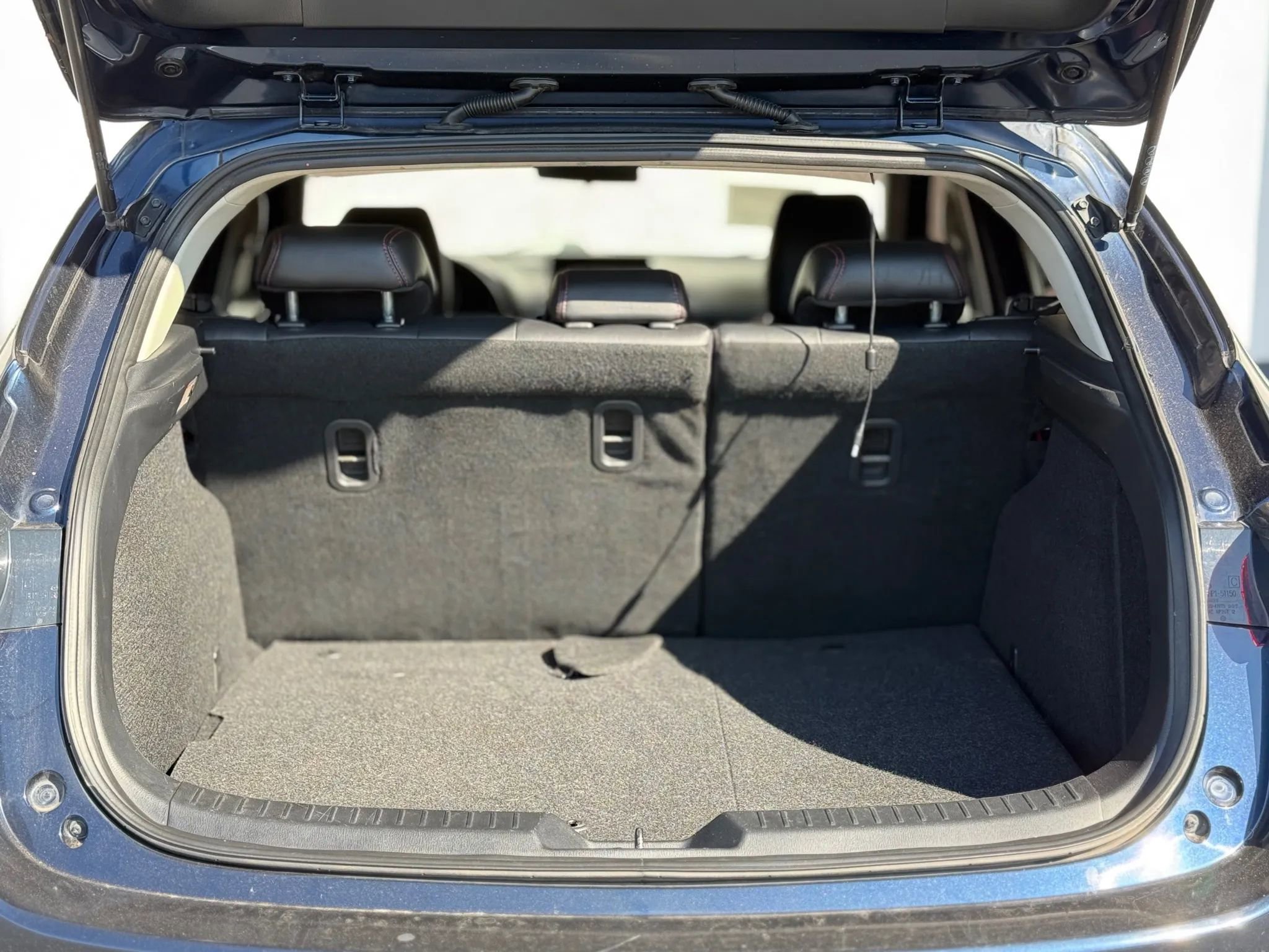 Used 2015 MAZDA MAZDA3 i Grand Touring image 30