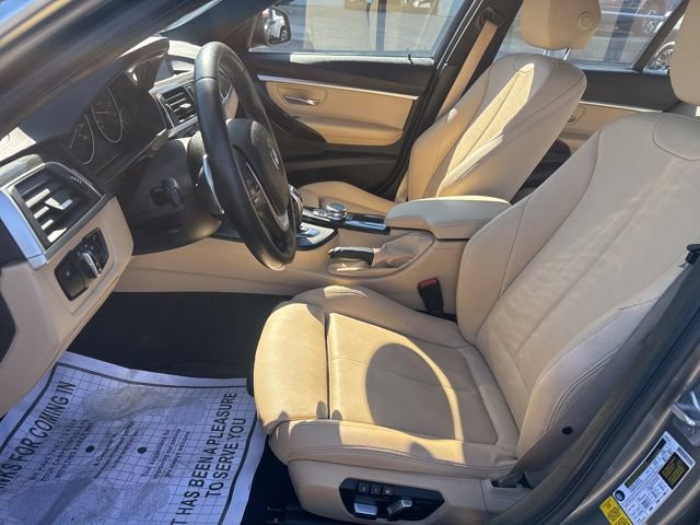Used 2017 BMW 330i Sedan image 12