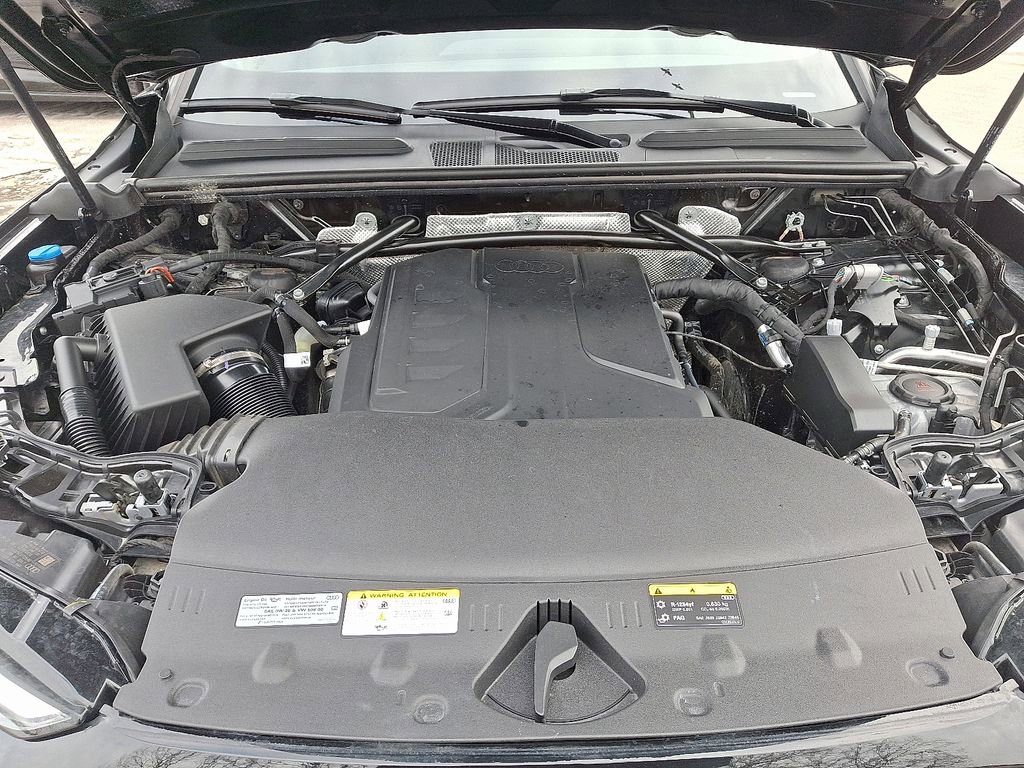 Certified 2025 Audi Q5 Premium w/ Convenience Package image 28