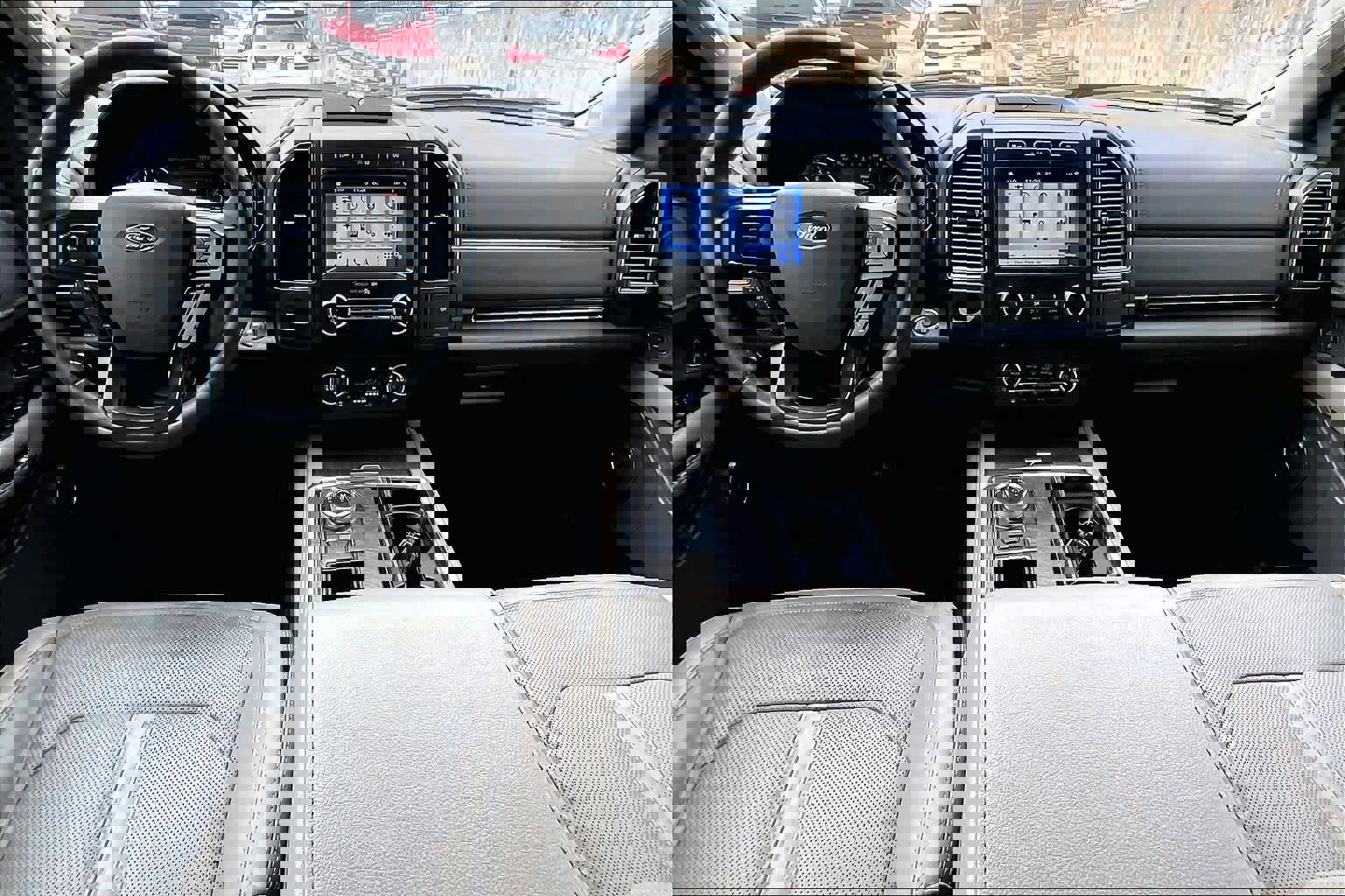 Used 2018 Ford Expedition Limited w/ Equipment Group 301A RWD image 16