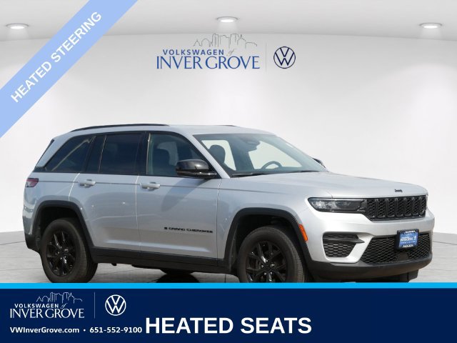 Used 2024 Jeep Grand Cherokee Altitude