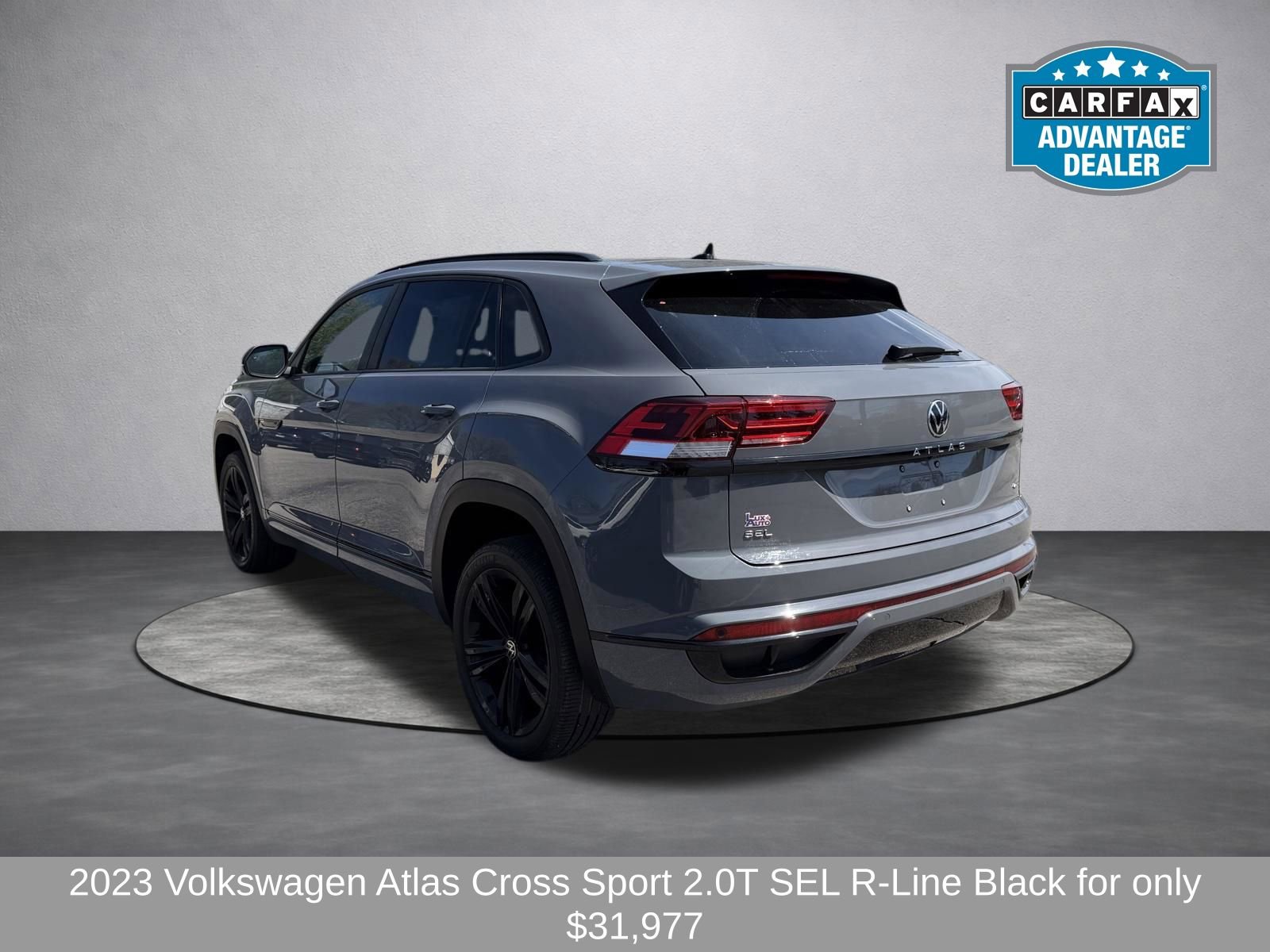 Used 2023 Volkswagen Atlas Cross Sport SEL R-Line AWD/4WD image 3