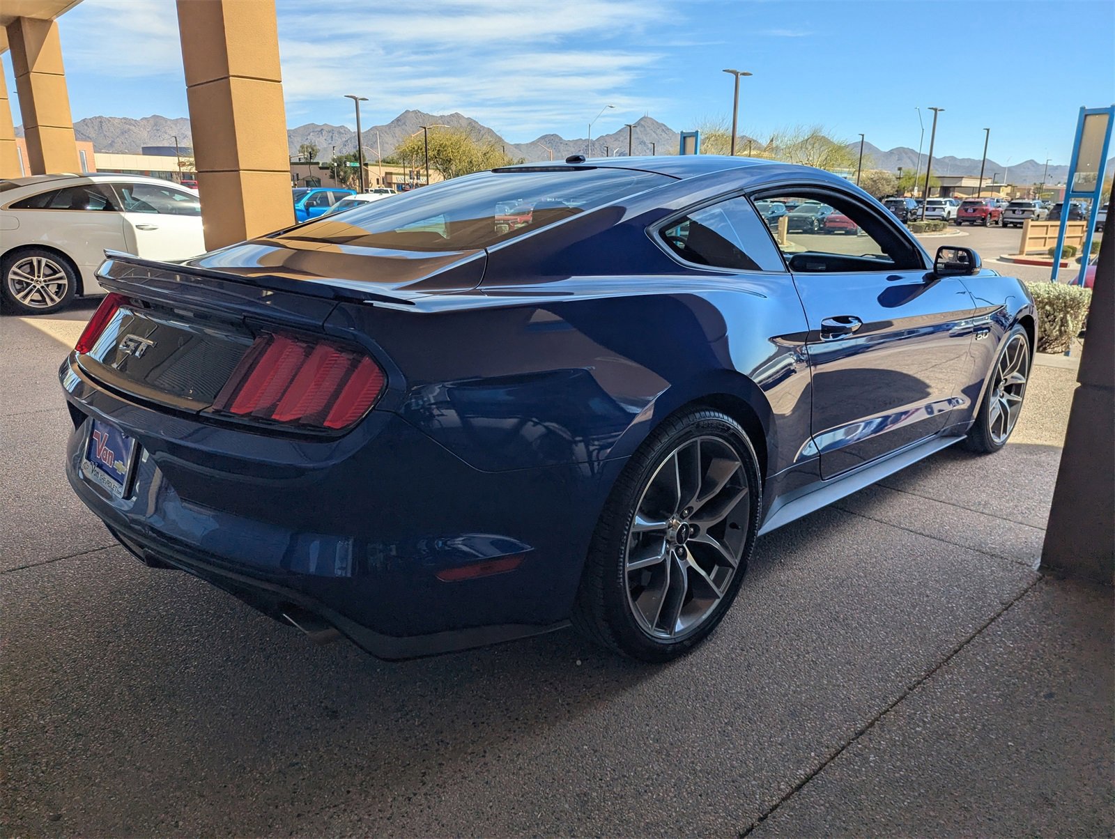Used 2016 Ford Mustang GT Premium image 5