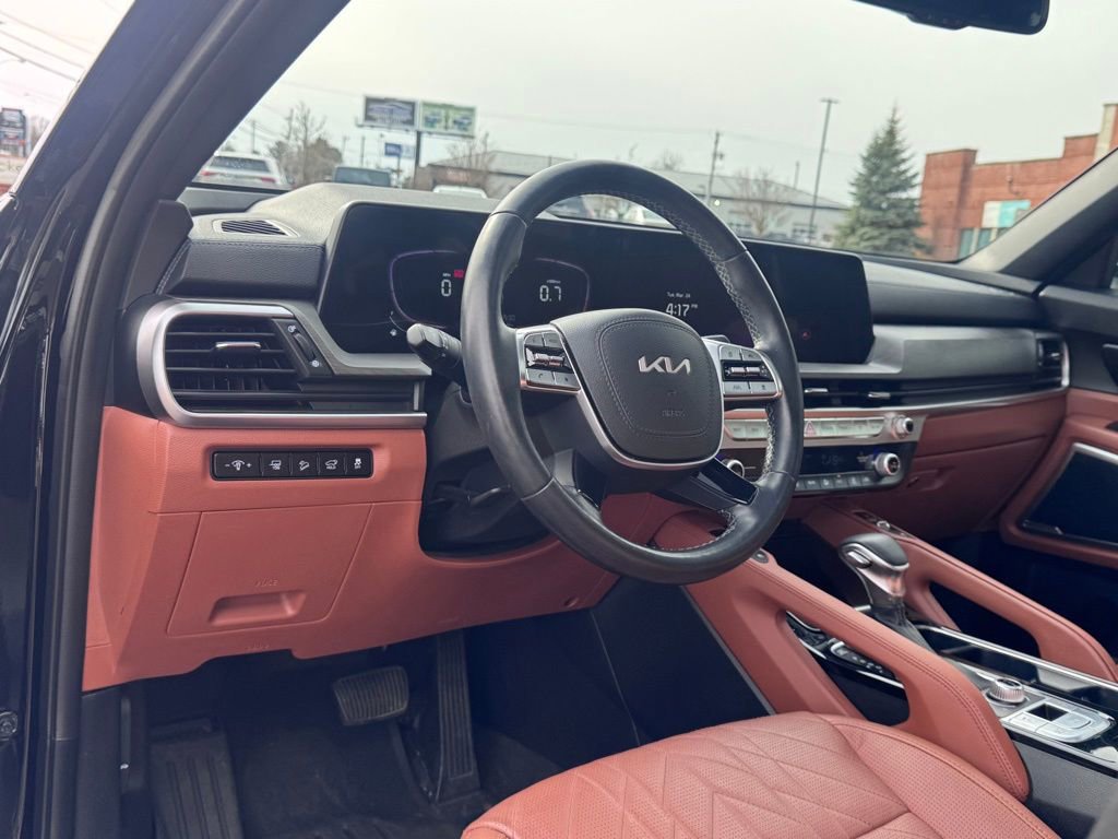 Used 2023 Kia Telluride EX X-Line image 13