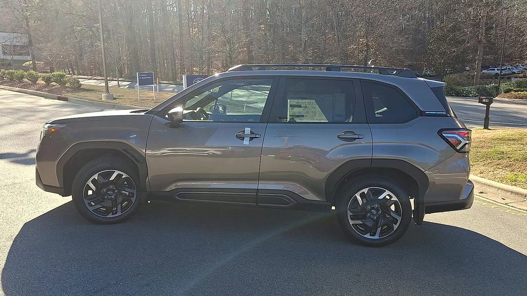 New 2025 Subaru Forester Limited image 5