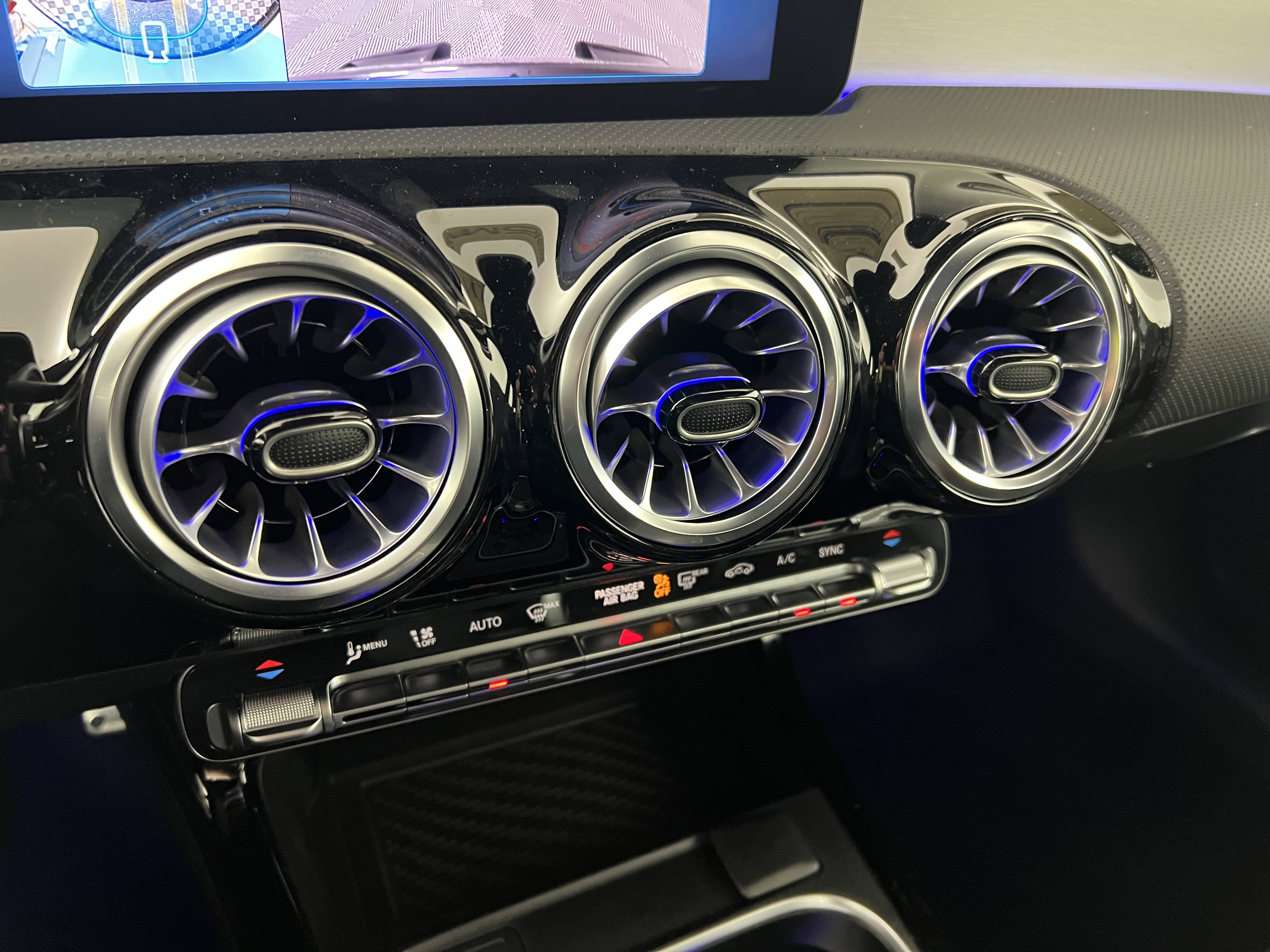 New 2026 Mercedes-Benz CLA 250 4MATIC image 31