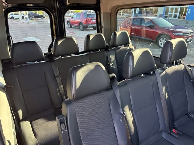 Used 2016 Mercedes-Benz Sprinter 2500 image 22