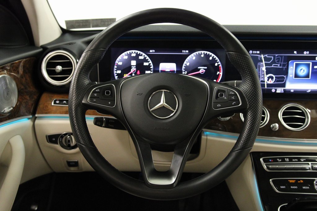 Used 2018 Mercedes-Benz E 300 E 300 image 14