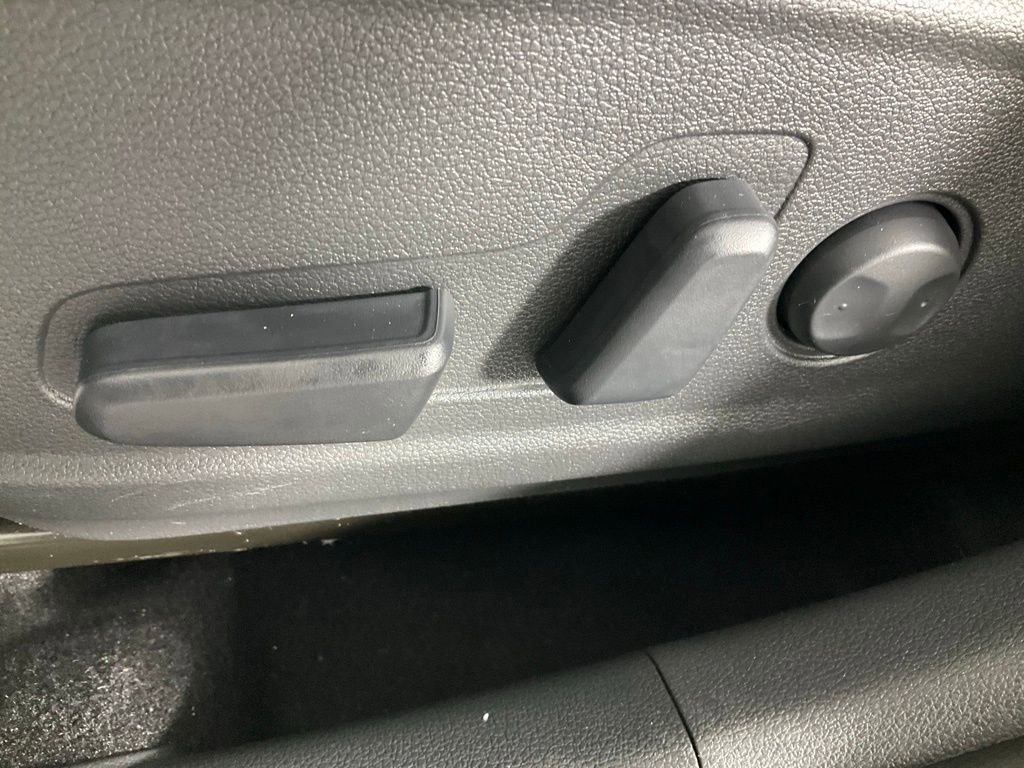 Used 2023 Hyundai Kona SEL image 24