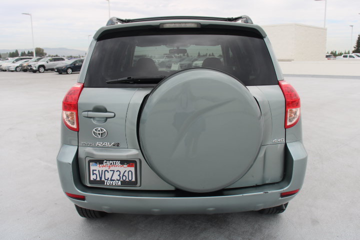 Used 2006 Toyota RAV4 4WD image 4