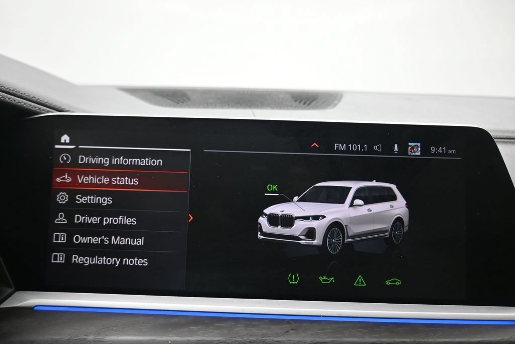 Used 2022 BMW X7 xDrive40i w/ Executive Package AWD/4WD image 18