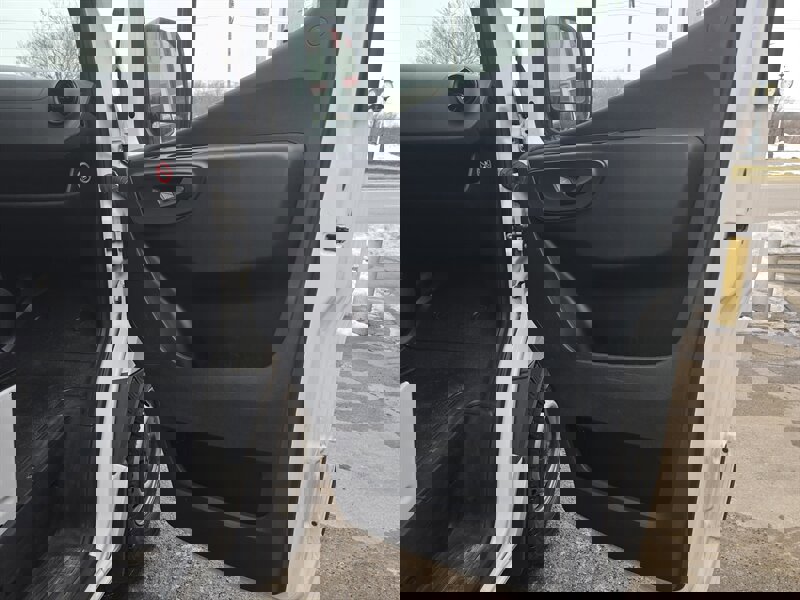 Used 2021 Freightliner Sprinter 2500 image 10