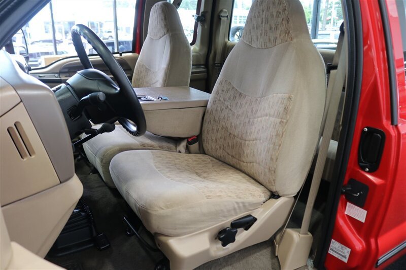 Used 1999 Ford F250 XLT AWD/4WD image 16
