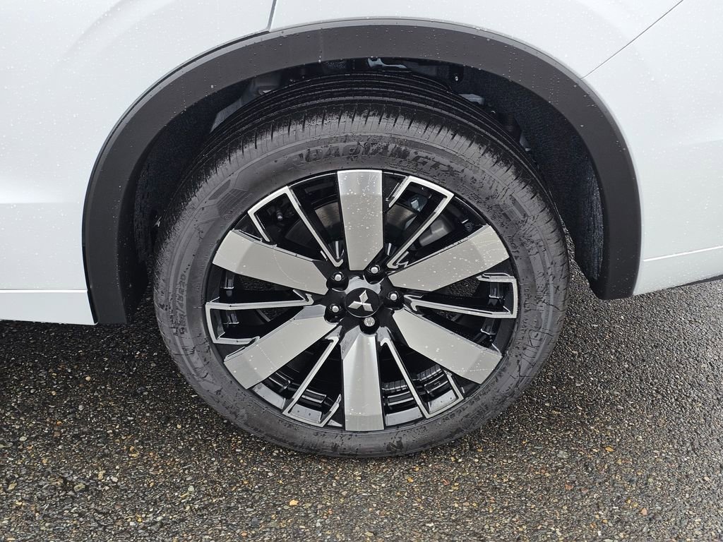 New 2026 Mitsubishi Outlander SEL AWD/4WD image 9