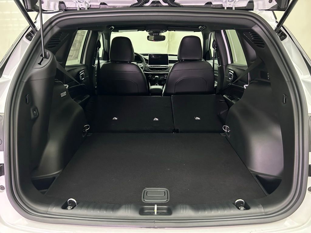 New 2026 Jeep Compass Trailhawk image 11