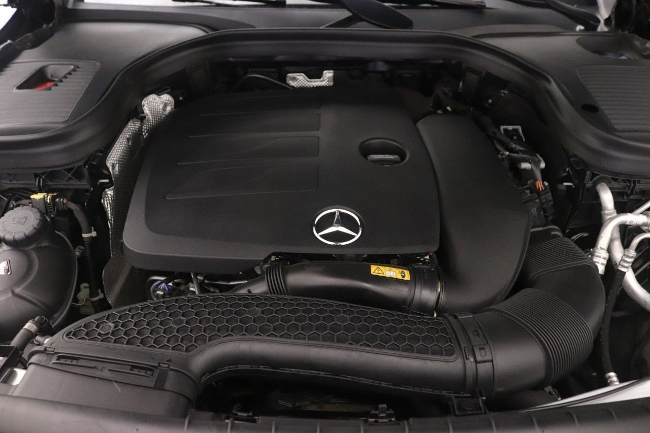 Certified 2022 Mercedes-Benz GLC 300 image 26