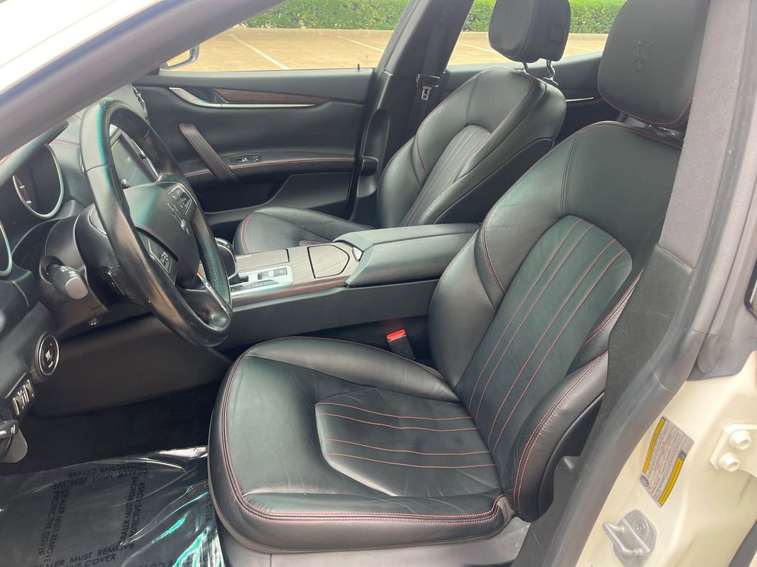 Used 2016 Maserati Ghibli S RWD image 15