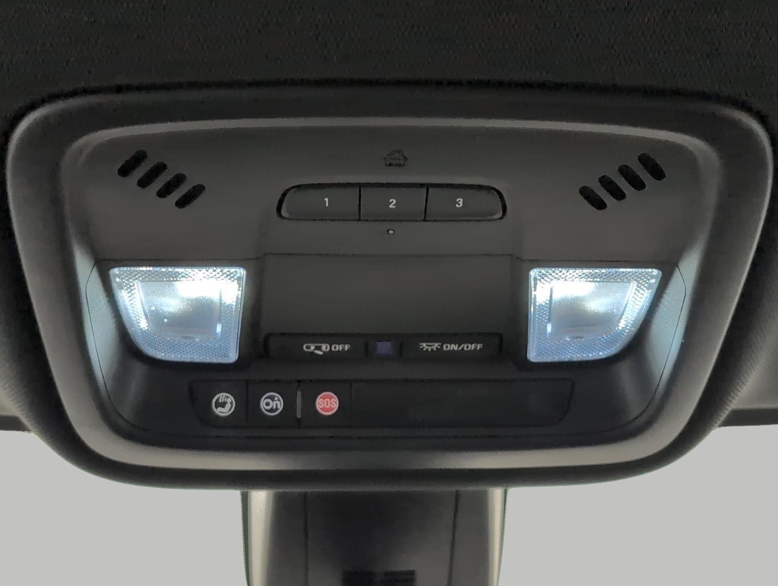 Used 2023 Chevrolet Traverse LT w/ LPO, Floor Liner Package AWD/4WD image 19
