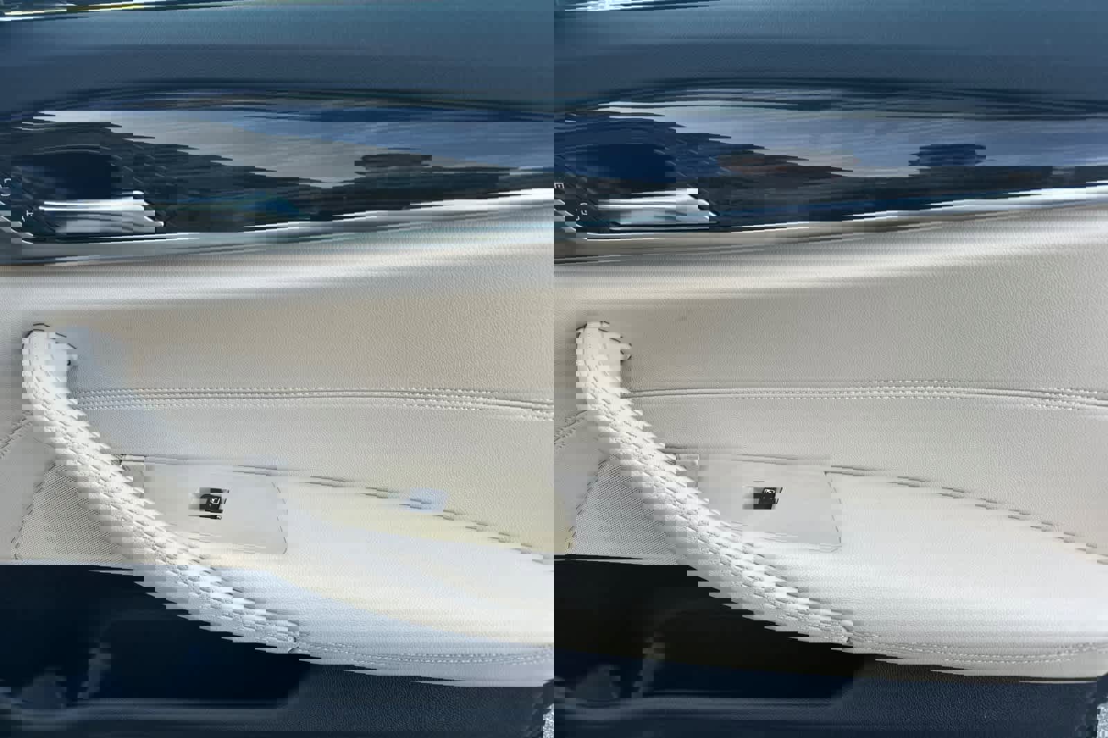 Used 2019 BMW 530e image 18