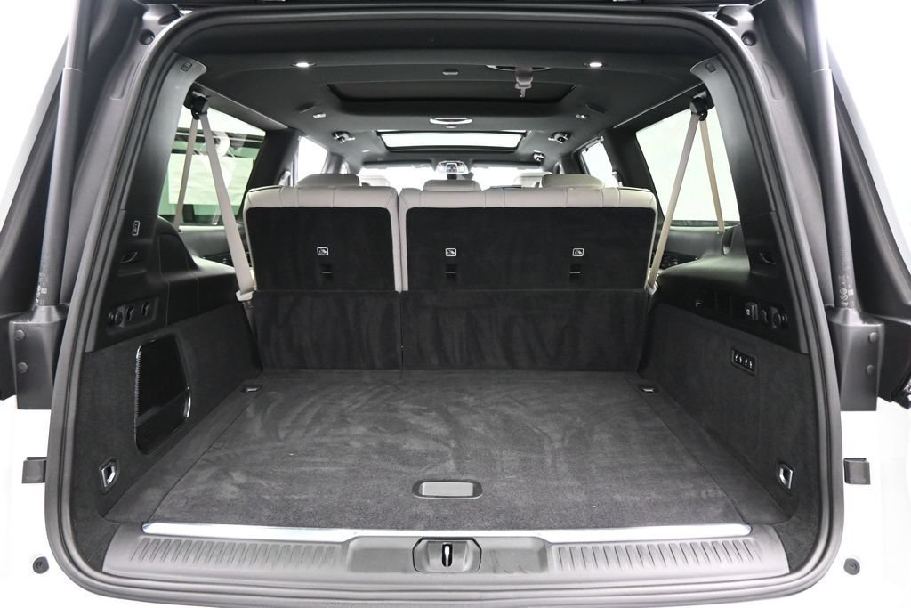 New 2026 Jeep Grand Wagoneer L Summit AWD/4WD image 31