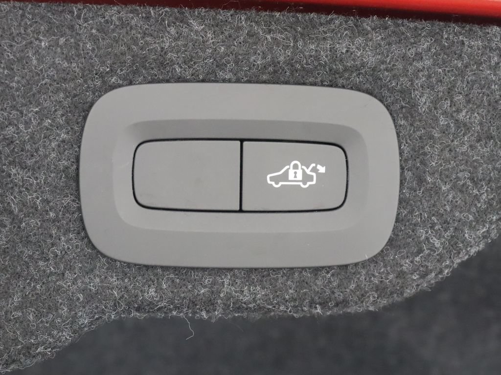Used 2019 Volvo S60 T6 Inscription AWD/4WD image 37